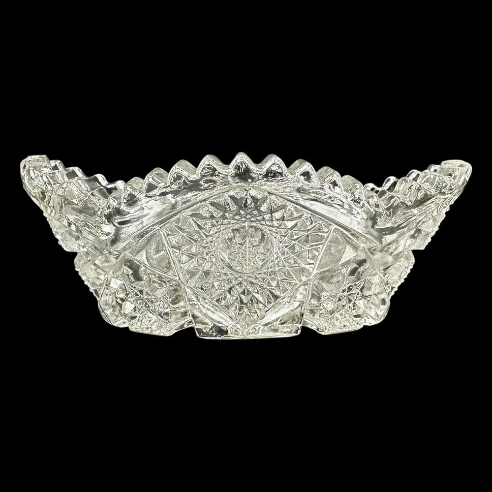 Vintage Imperial Glass Nucut EAPG Oval Nut Dish Sawtooth Pressed Glass‎ 6.5